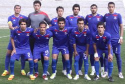 با كسب یك امتیاز در بوشهر/ تیم فوتبال گهر زاگرس دورود در یك قدمی صعود به لیگ برتر