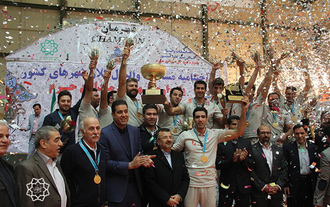 قهرمان لرستانی والیبال جهان، بهترین آبشار زن رقابت های والیبال قهرمانی کلان شهرهای ایران+تصاویر