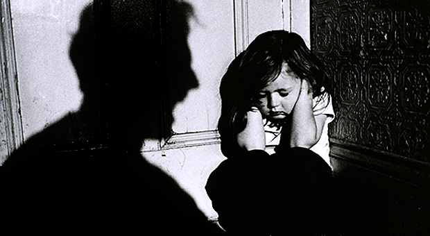 به مناسبت ۲۸ آبان، ۱۹ نوامبر روز جهانی پیشگیری از سوء رفتار علیه کودکان