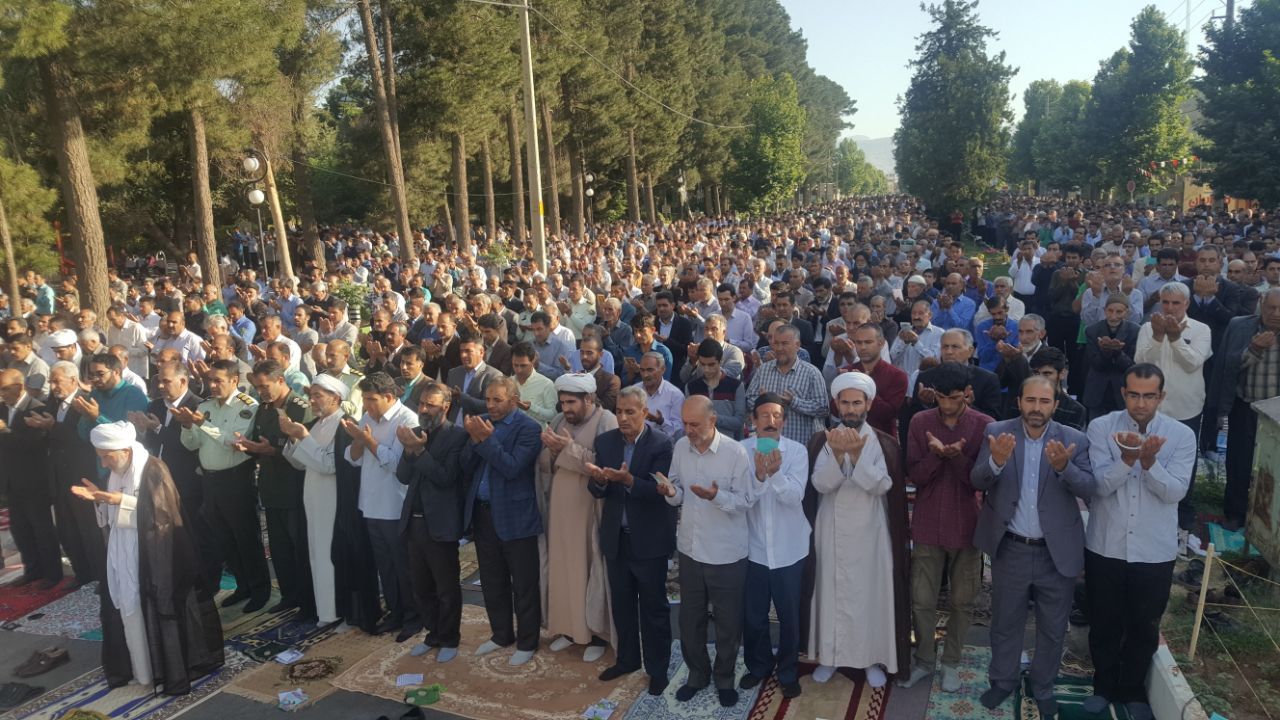 عکس/ برگزاری باشکوه نماز عید فطر در کوهدشت